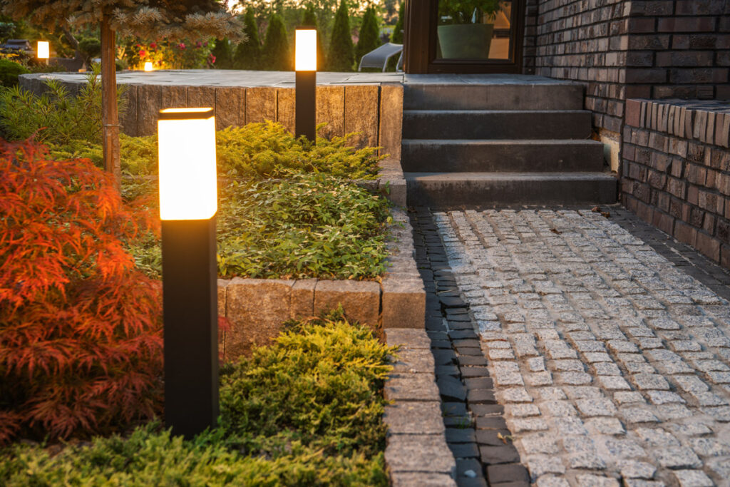 Benefits of Outdoor LED Landscape Lighting